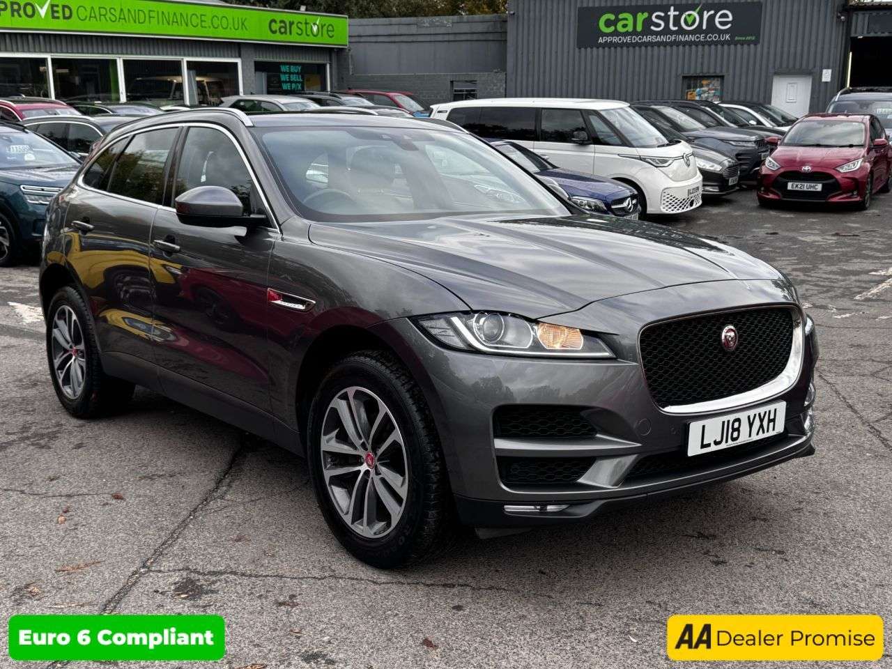 A 2018 JAGUAR F-PACE 2.0 P250i Prestige SUV 5dr Petrol Auto AWD Euro 6 (s/s) (250 ps) in metalli A 2018 JAGUAR F-PACE 2.0 P250i Prestige SUV 5dr Petrol Auto AWD Euro 6 (s/s) (250 ps) in metalli