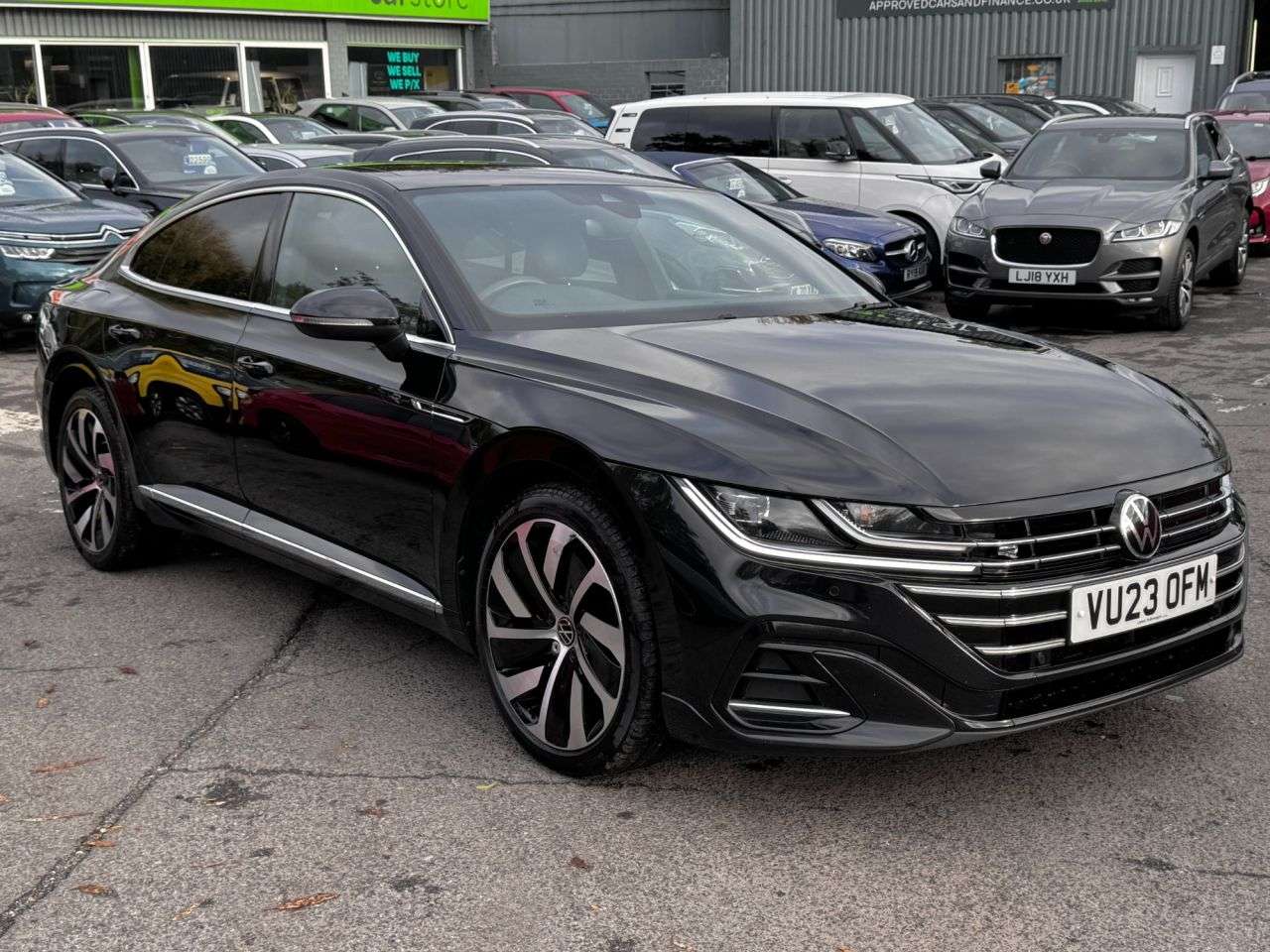 A 2023 VOLKSWAGEN ARTEON 1.4 TSI 13kWh R-Line Fastback 5dr Petrol Plug-in Hybrid DSG Euro 6 (s/s) (2 A 2023 VOLKSWAGEN ARTEON 1.4 TSI 13kWh R-Line Fastback 5dr Petrol Plug-in Hybrid DSG Euro 6 (s/s) (2