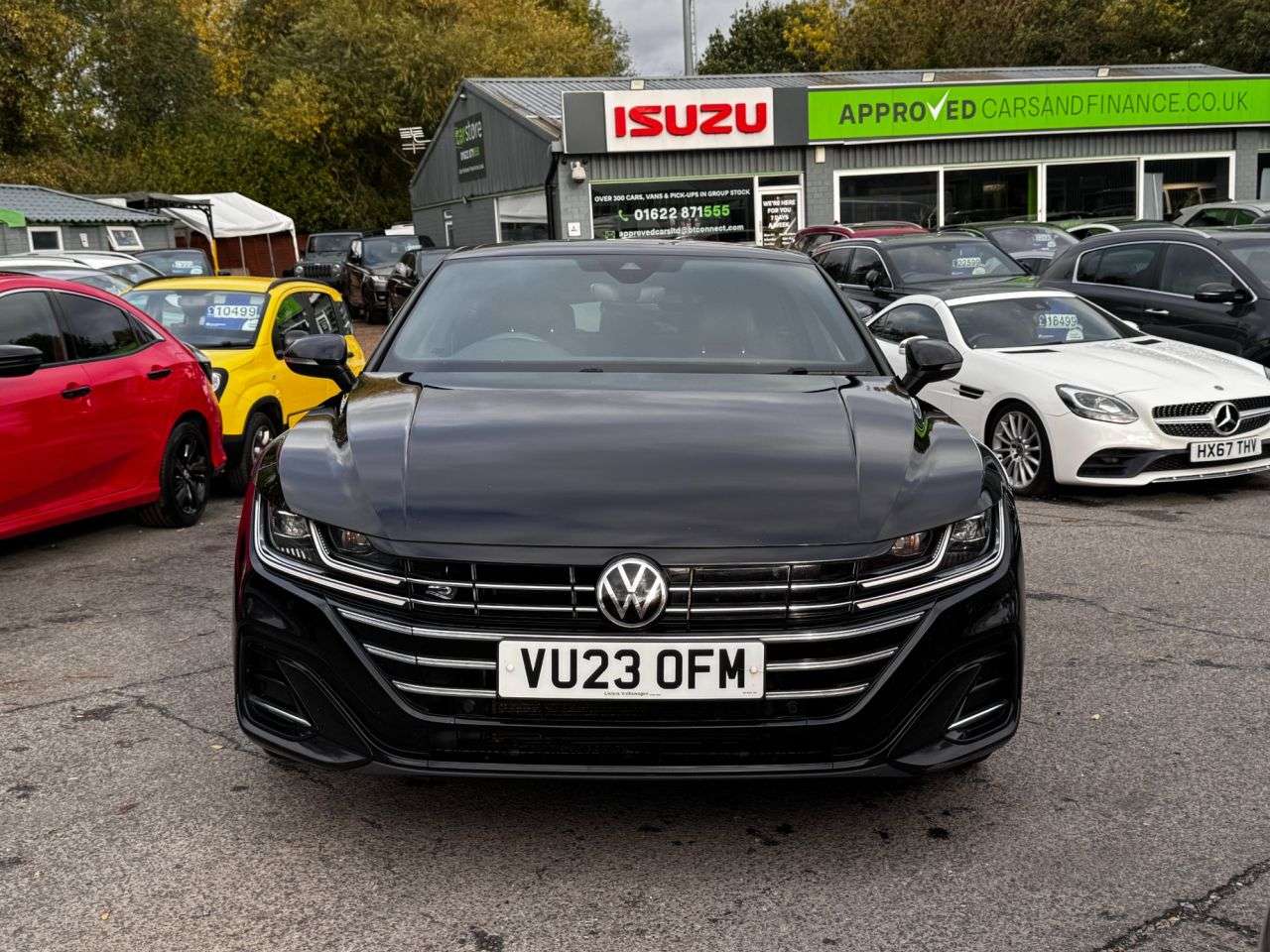 A 2023 VOLKSWAGEN ARTEON 1.4 TSI 13kWh R-Line Fastback 5dr Petrol Plug-in Hybrid DSG Euro 6 (s/s) (2 A 2023 VOLKSWAGEN ARTEON 1.4 TSI 13kWh R-Line Fastback 5dr Petrol Plug-in Hybrid DSG Euro 6 (s/s) (2