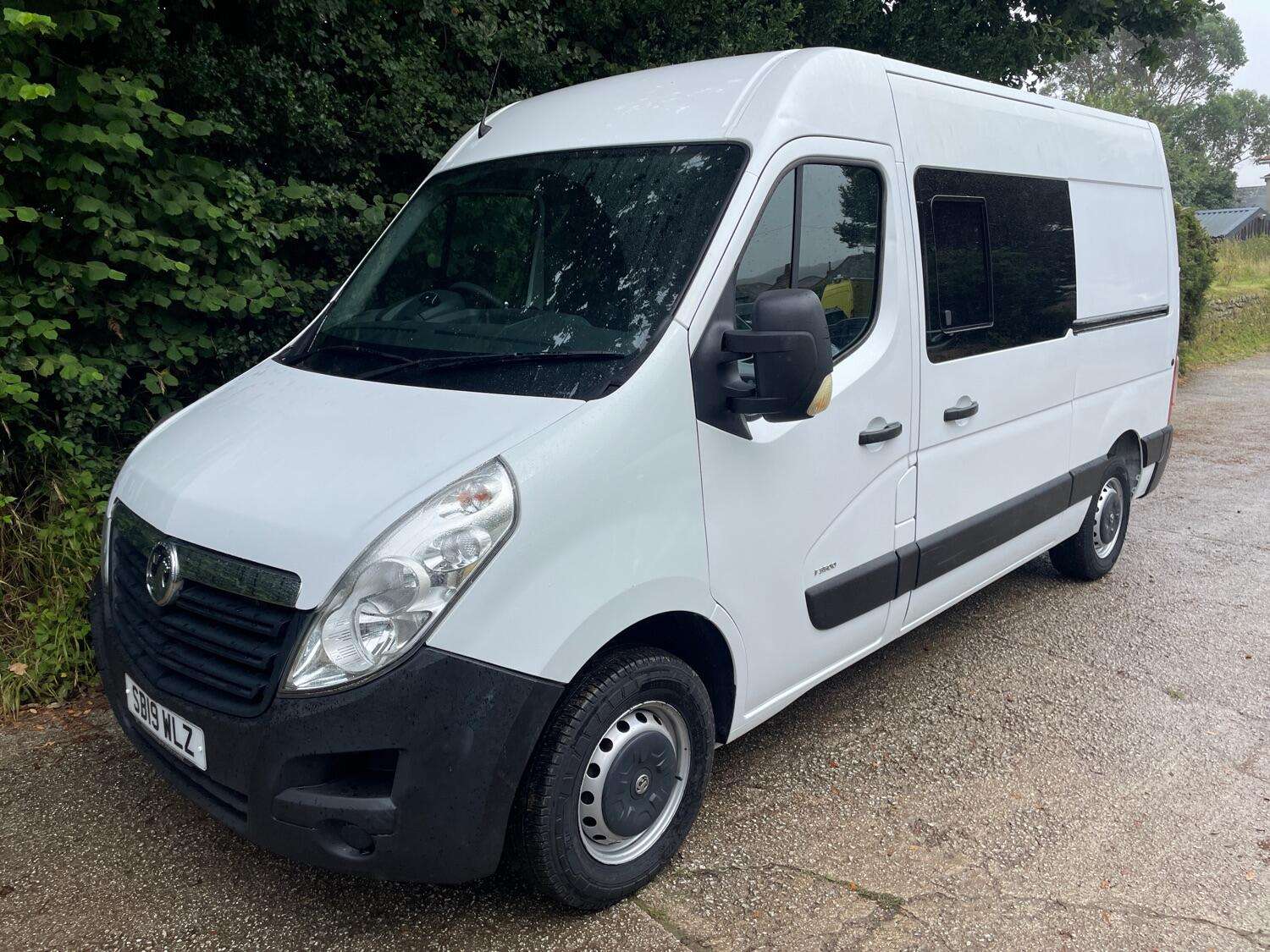 A 2019 VAUXHALL MOVANO 2.3 CDTi 3500 A 2019 VAUXHALL MOVANO 2.3 CDTi 3500