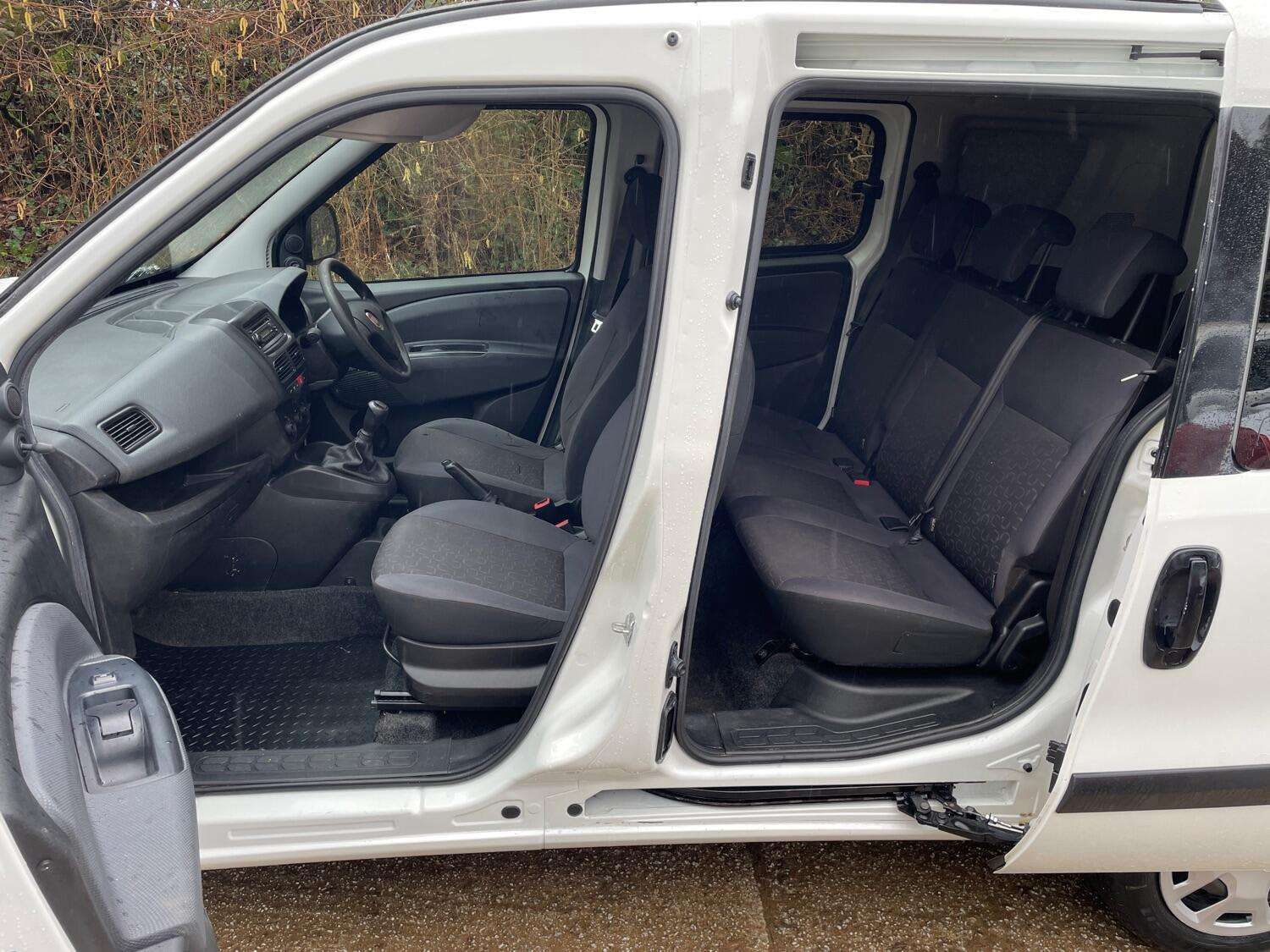 2017 FIAT DOBLO 2017 FIAT DOBLO