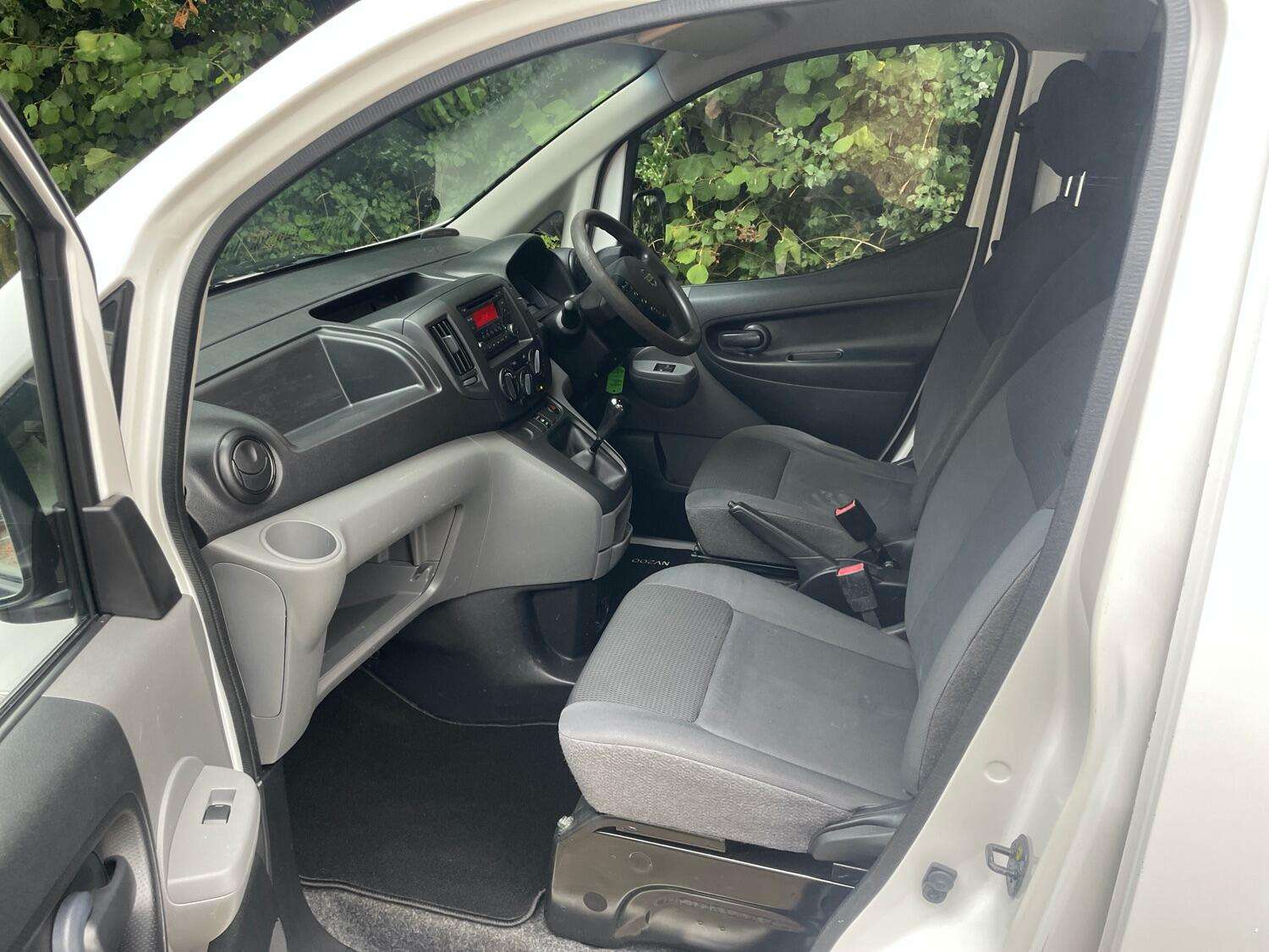 2015 NISSAN NV200 2015 NISSAN NV200