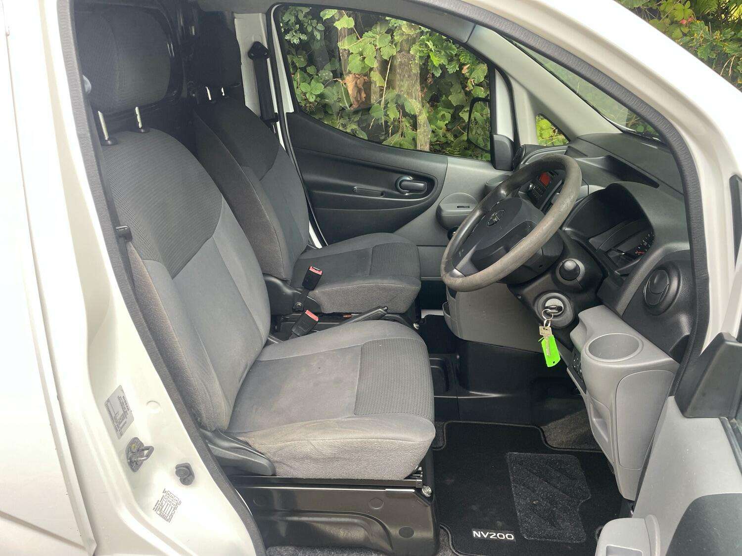 2015 NISSAN NV200 2015 NISSAN NV200