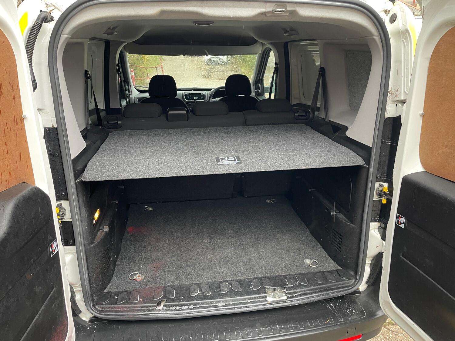 2017 FIAT DOBLO 2017 FIAT DOBLO