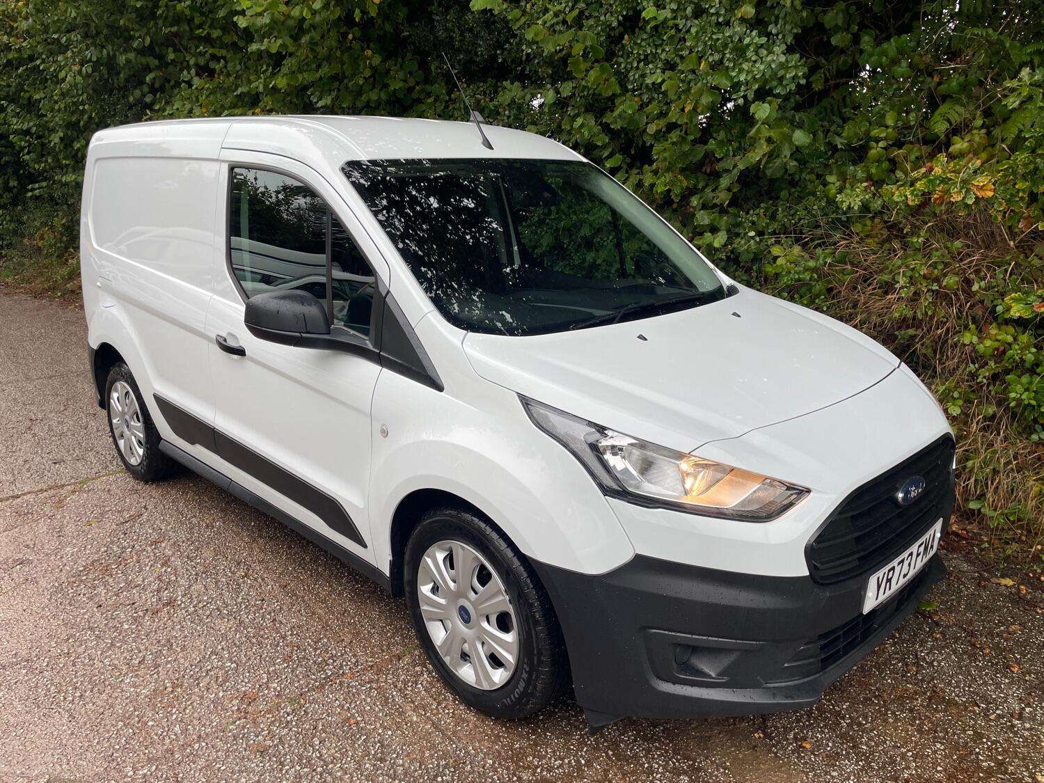 A 2023 FORD TRANSIT CONNECT 1.5 Transit Connect Leader Van SWB 220 L1 1.5L EcoBlue 100PS FWD 6 Speed Manual A 2023 FORD TRANSIT CONNECT 1.5 Transit Connect Leader Van SWB 220 L1 1.5L EcoBlue 100PS FWD 6 Speed Manual
