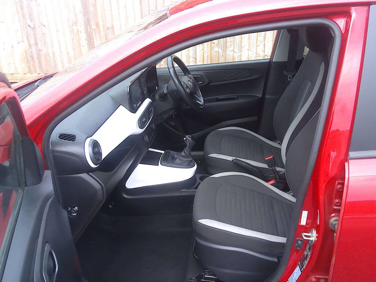 2022 HYUNDAI I10 2022 HYUNDAI I10