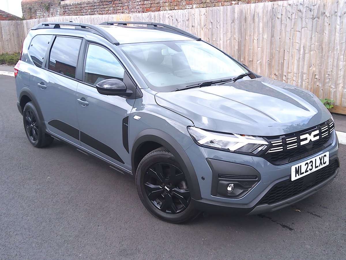 Check out this Dacia Jogger 2023 Petrol Manual