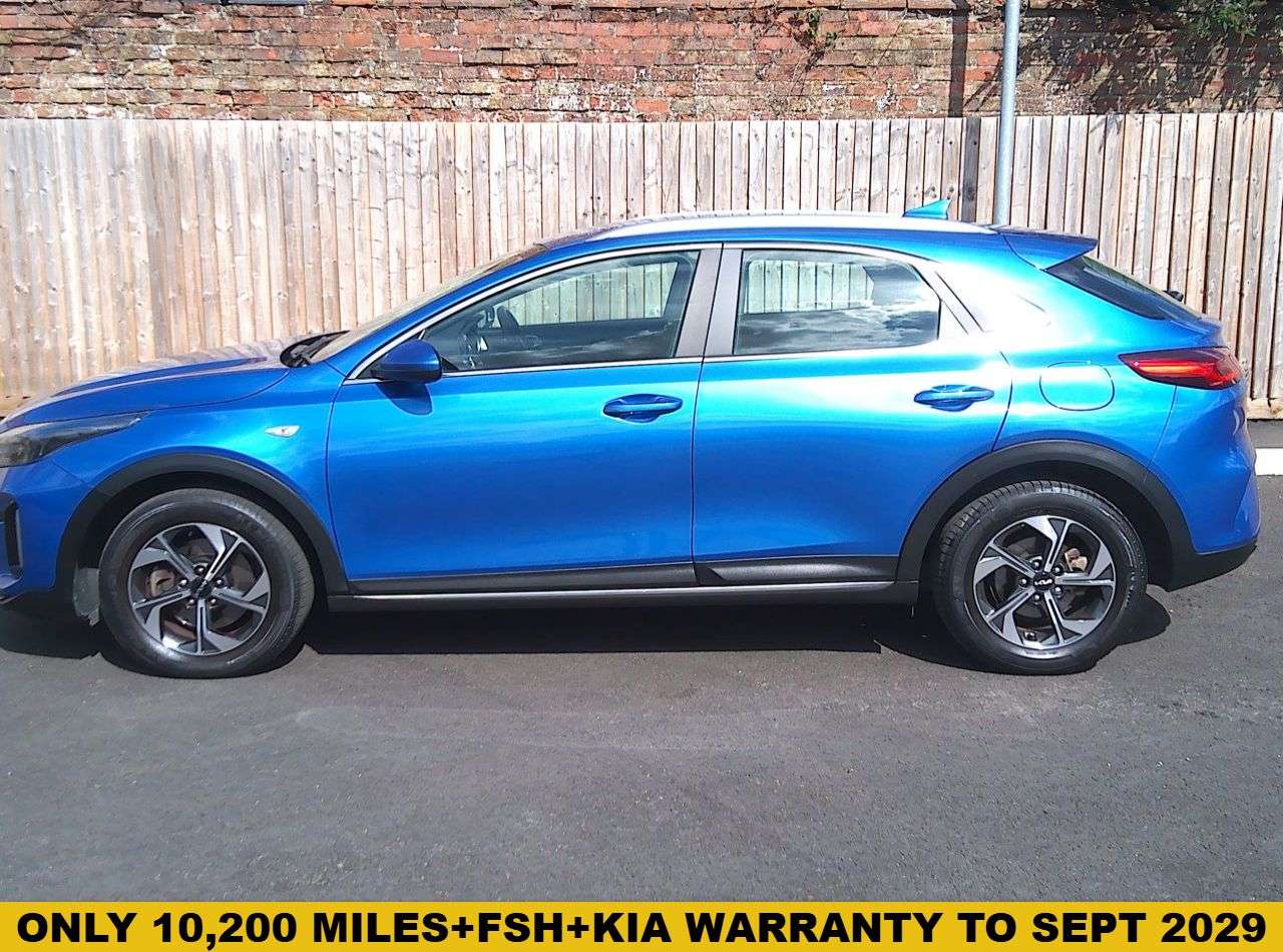 2022 KIA XCEED 2022 KIA XCEED