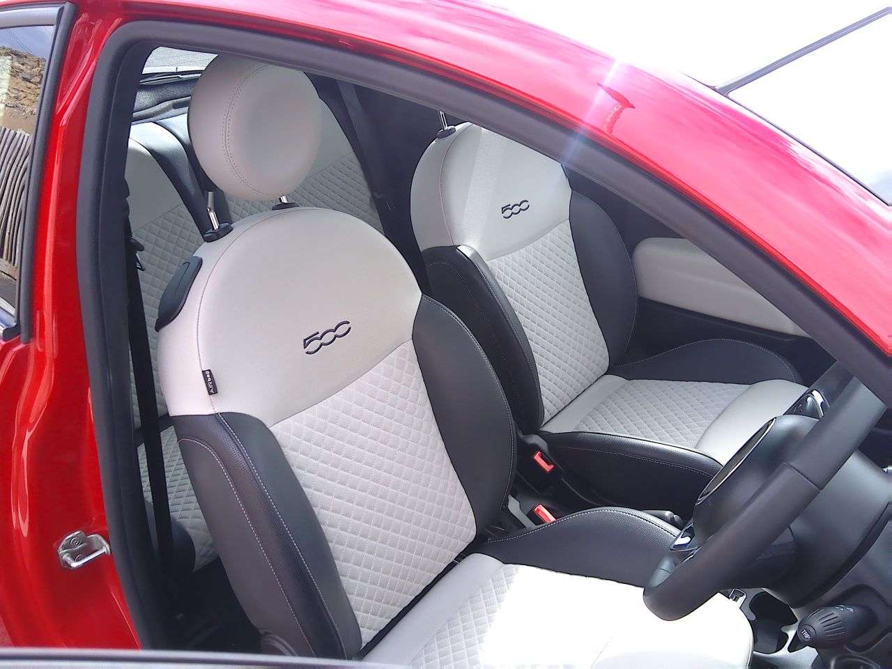 2021 FIAT 500 2021 FIAT 500