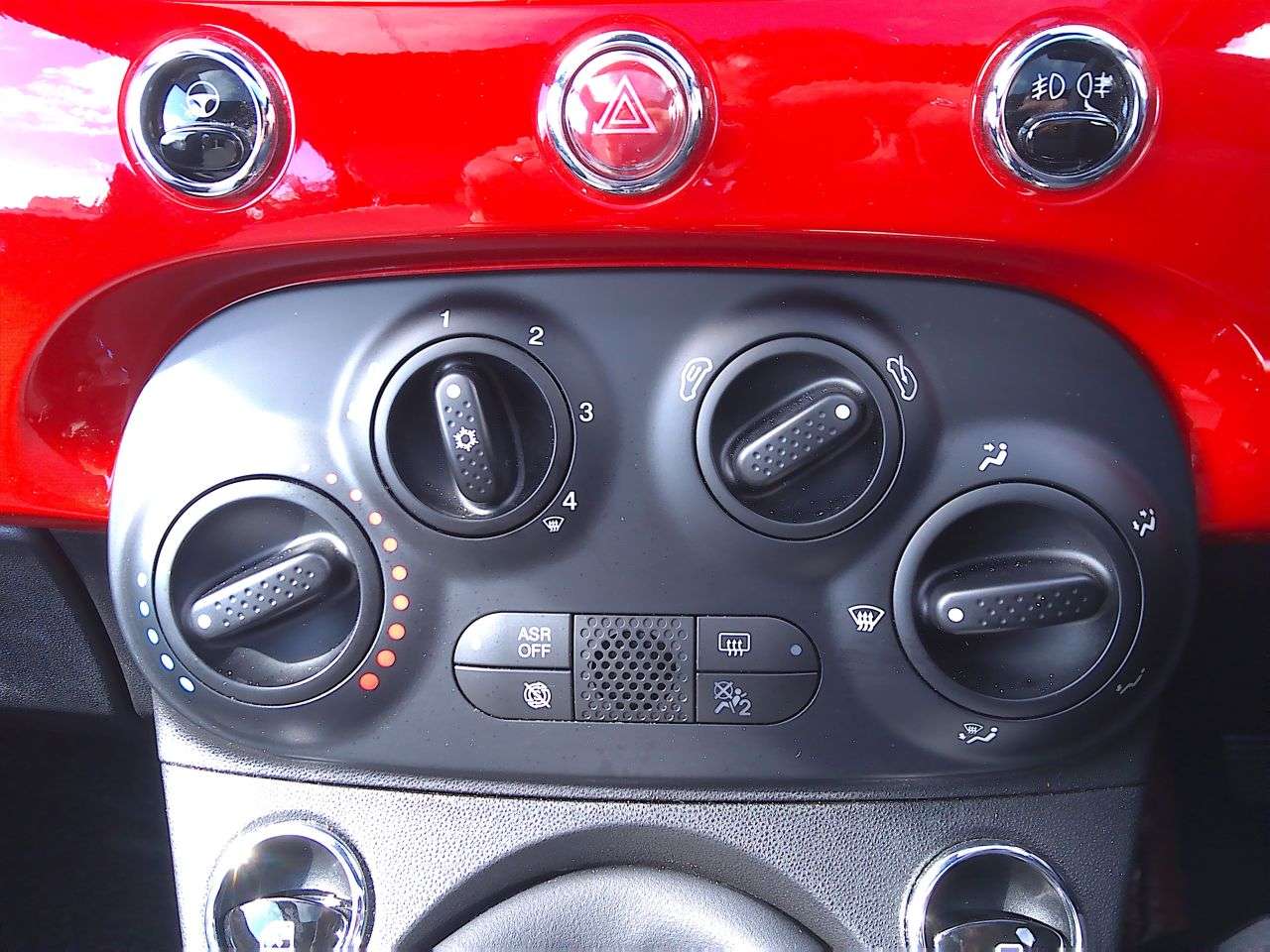 2021 FIAT 500 2021 FIAT 500