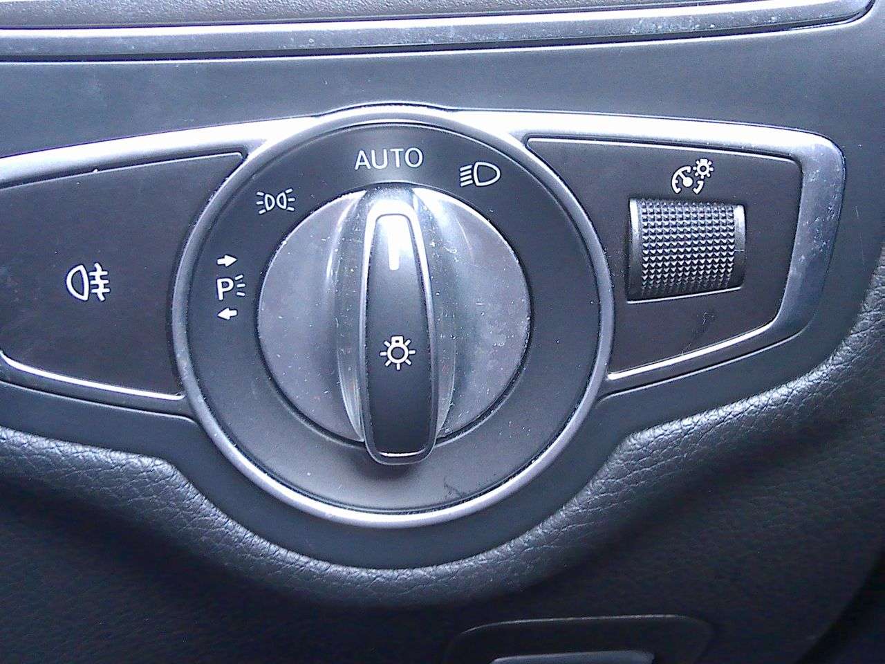 2019 MERCEDES-BENZ C-CLASS 2019 MERCEDES-BENZ C-CLASS