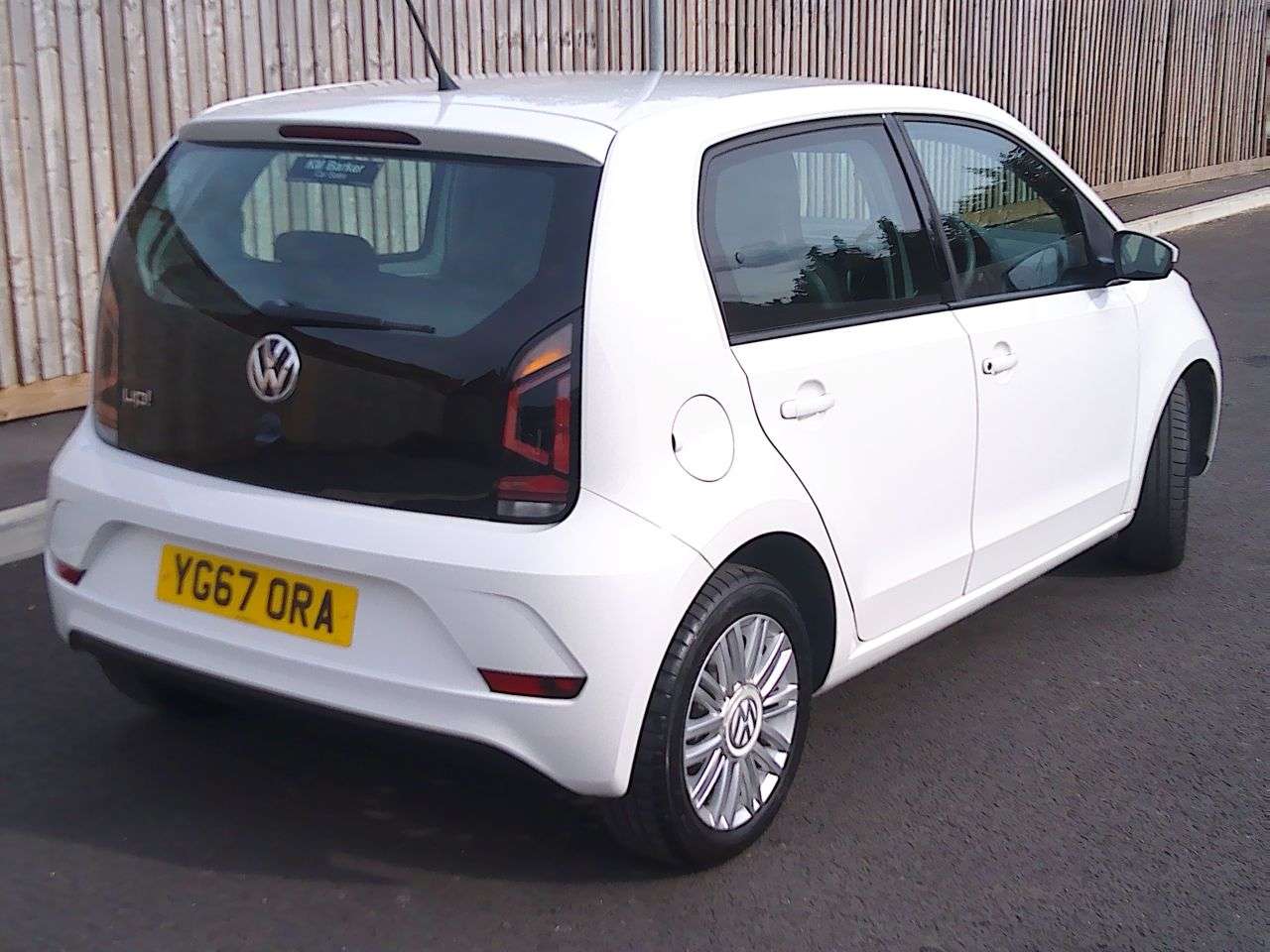 2017 VOLKSWAGEN UP! 2017 VOLKSWAGEN UP!