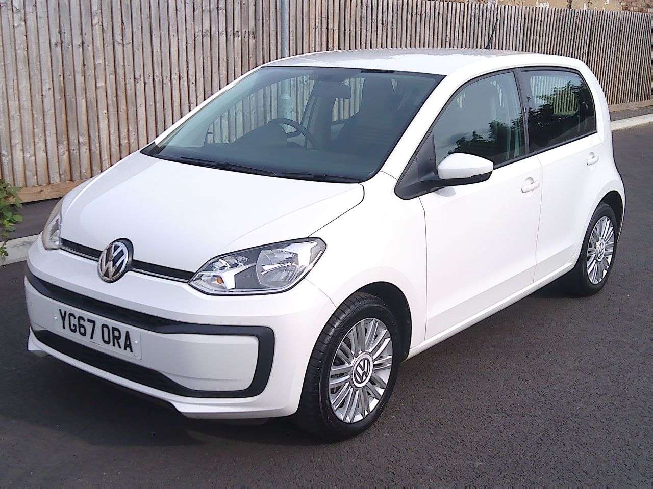 2017 VOLKSWAGEN UP! 2017 VOLKSWAGEN UP!