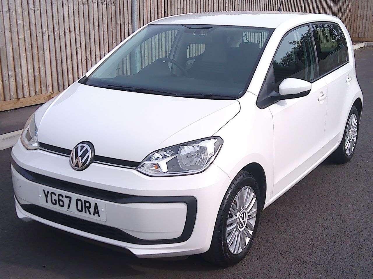 2017 VOLKSWAGEN UP! 2017 VOLKSWAGEN UP!
