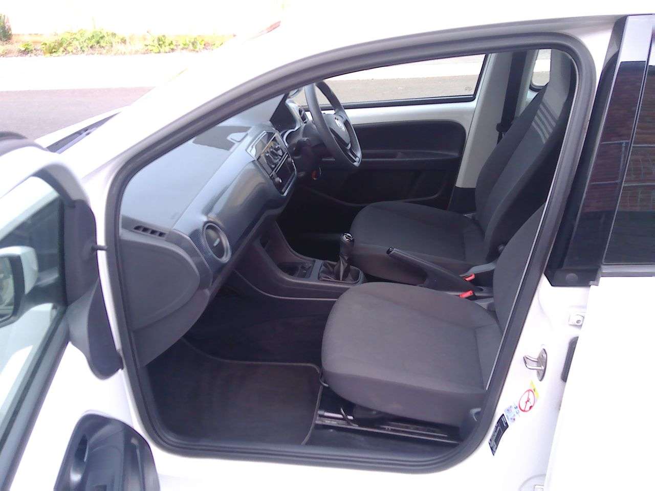 2017 VOLKSWAGEN UP! 2017 VOLKSWAGEN UP!