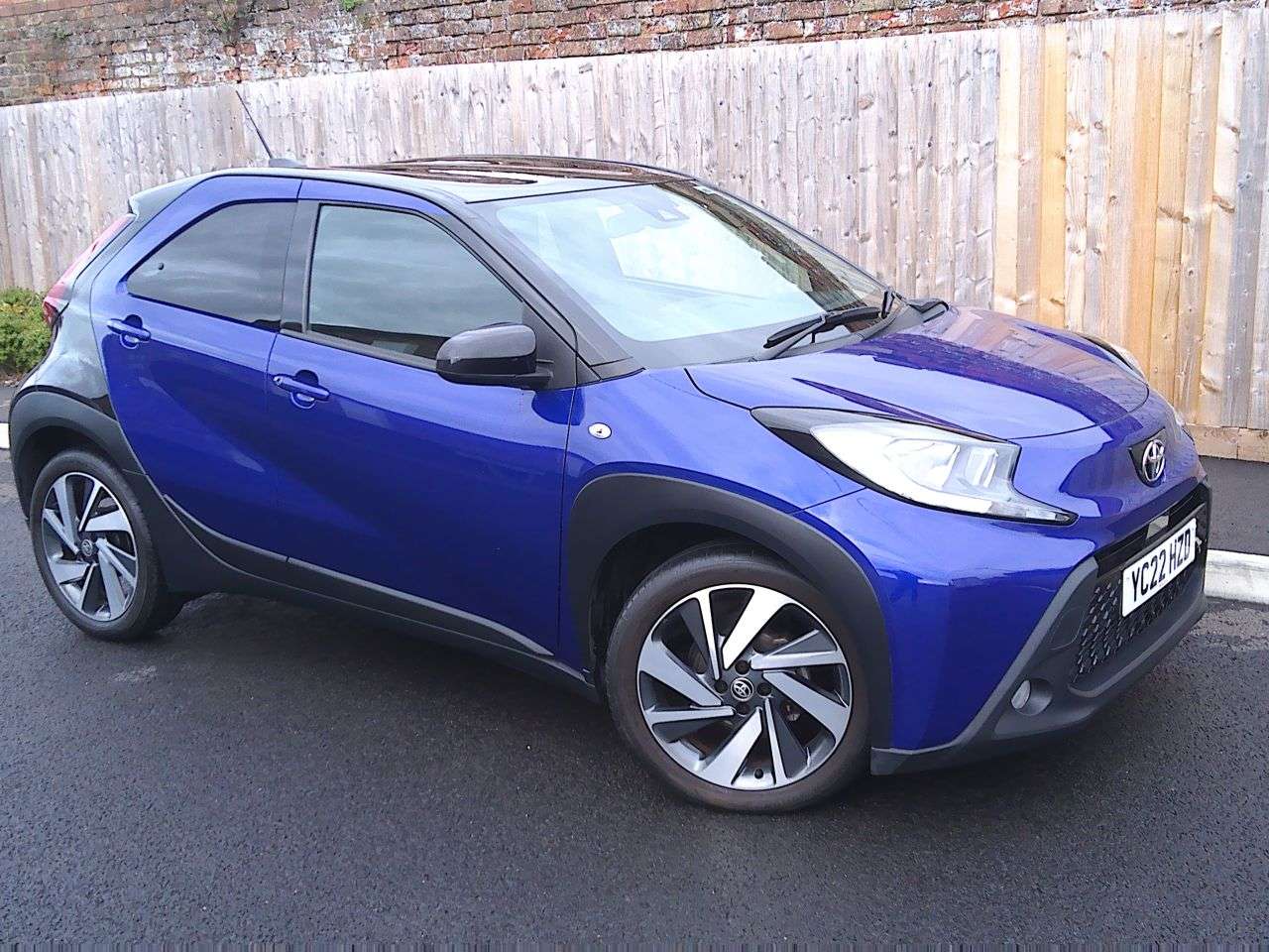 2022 TOYOTA AYGO X 2022 TOYOTA AYGO X