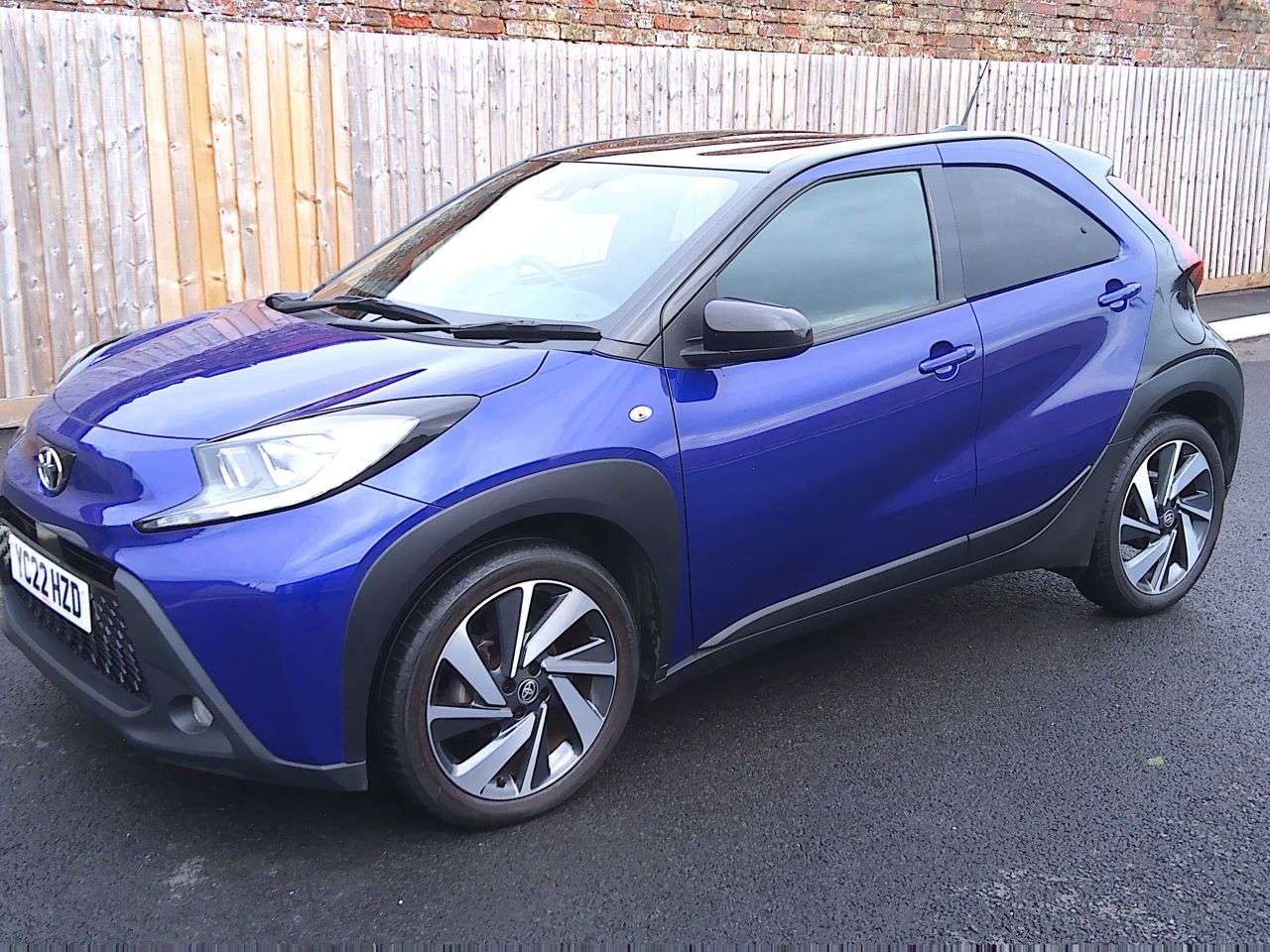 2022 TOYOTA AYGO X 2022 TOYOTA AYGO X