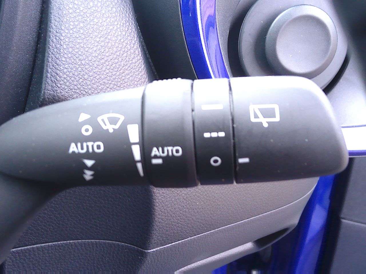 2022 TOYOTA AYGO X 2022 TOYOTA AYGO X