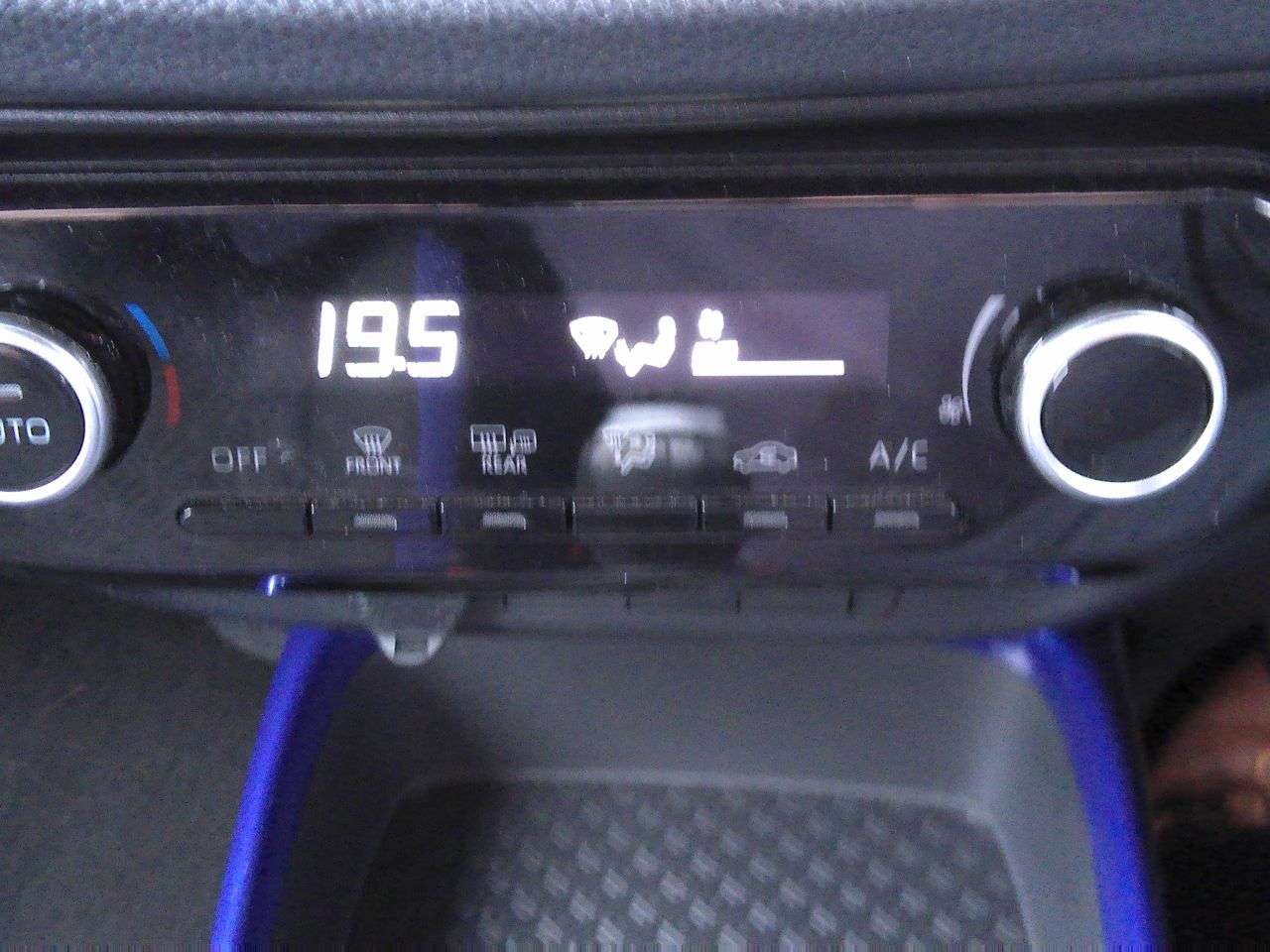 2022 TOYOTA AYGO X 2022 TOYOTA AYGO X