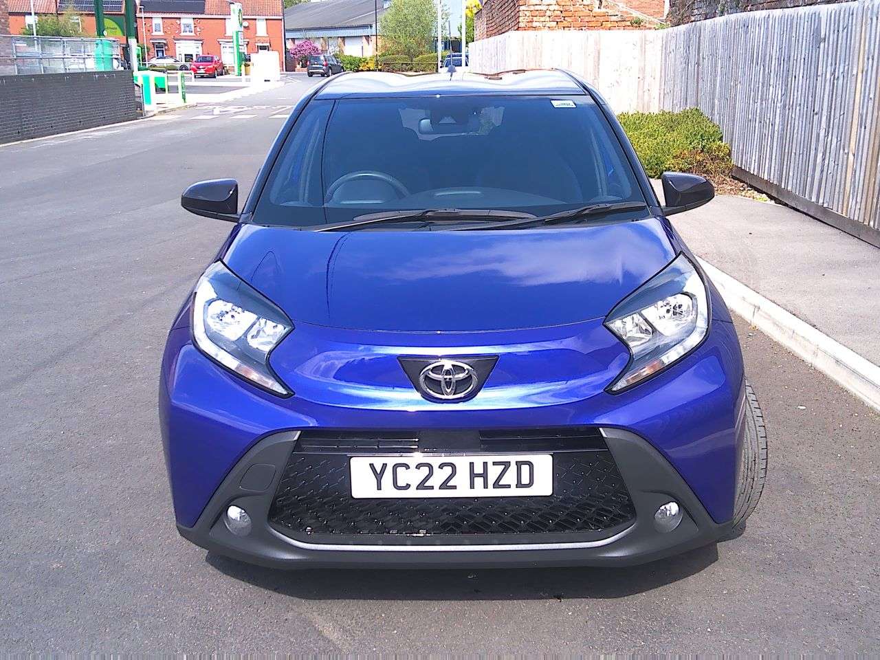 2022 TOYOTA AYGO X 2022 TOYOTA AYGO X