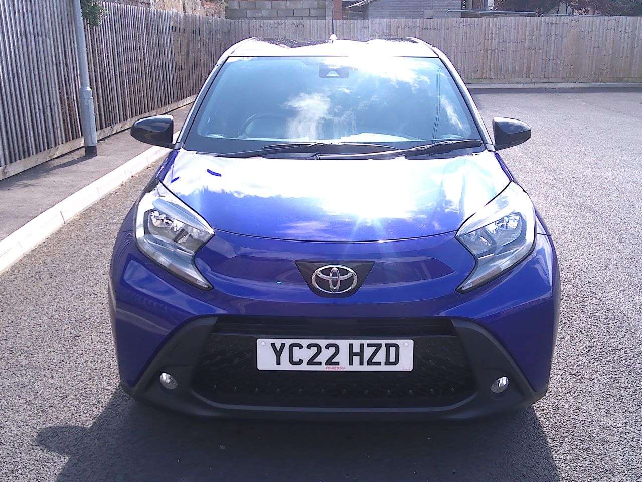 2022 TOYOTA AYGO X 2022 TOYOTA AYGO X