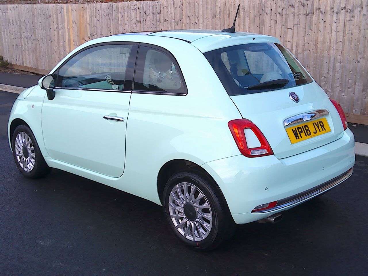 2018 FIAT 500 2018 FIAT 500
