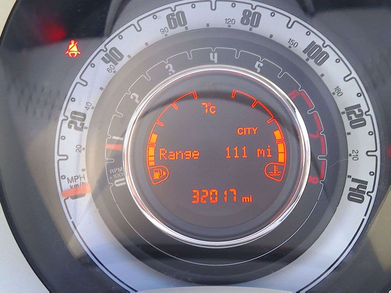 2018 FIAT 500 2018 FIAT 500