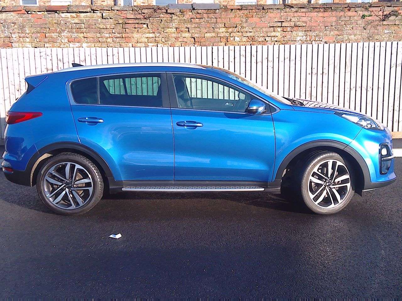 A 2018 KIA SPORTAGE 1.6 CRDi 4 SUV 5dr Diesel Manual Euro 6 (s/s) (134 bhp) FURTHER SERVICE + 6 A 2018 KIA SPORTAGE 1.6 CRDi 4 SUV 5dr Diesel Manual Euro 6 (s/s) (134 bhp) FURTHER SERVICE + 6