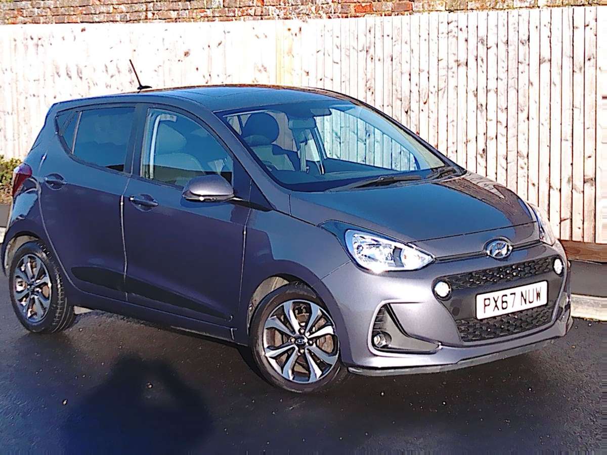 Check out this Hyundai I10 2017 Petrol Manual