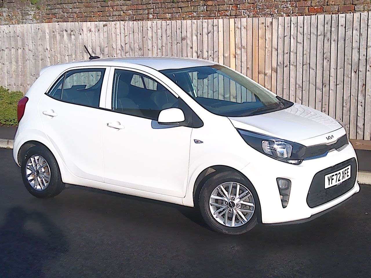 A 2023 KIA PICANTO 1.0 DPi 2 Hatchback 5dr Petrol Manual Euro 6 (s/s) (66 bhp) KIA WARRANTY UN A 2023 KIA PICANTO 1.0 DPi 2 Hatchback 5dr Petrol Manual Euro 6 (s/s) (66 bhp) KIA WARRANTY UN
