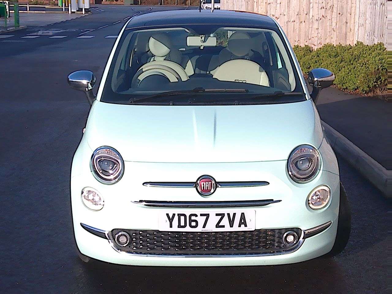 2017 FIAT 500 2017 FIAT 500