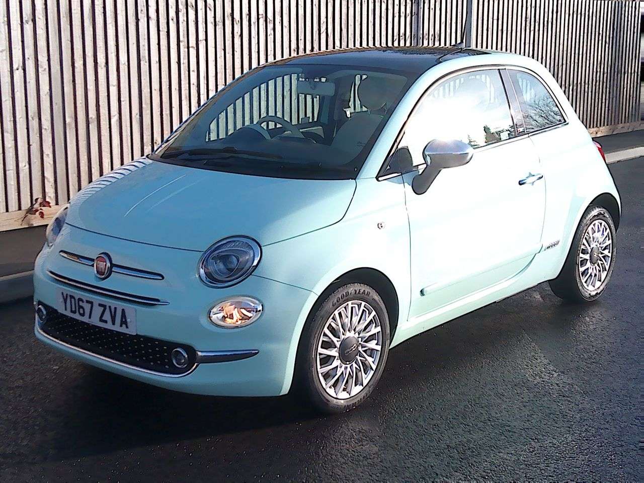 2017 FIAT 500 2017 FIAT 500