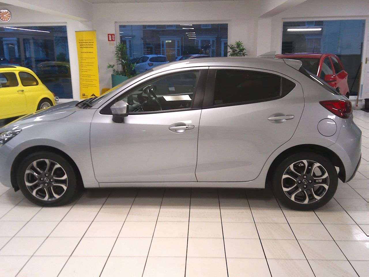 A 2019 MAZDA MAZDA2 1.5 SKYACTIV-G Sport Nav+ Hatchback 5dr Petrol Auto Euro 6 (s/s) (90 ps) SE A 2019 MAZDA MAZDA2 1.5 SKYACTIV-G Sport Nav+ Hatchback 5dr Petrol Auto Euro 6 (s/s) (90 ps) SE