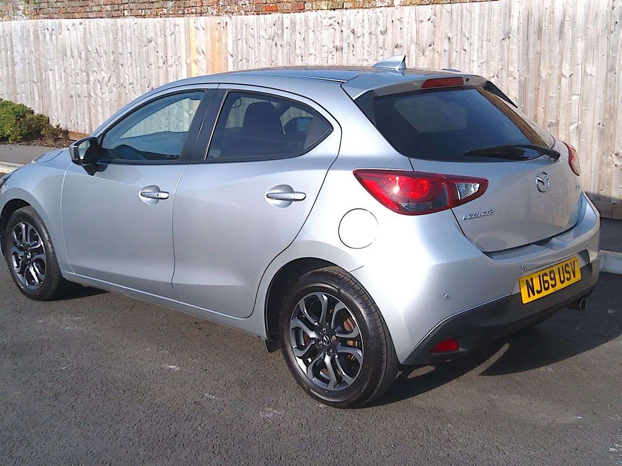 2019 MAZDA MAZDA2 2019 MAZDA MAZDA2