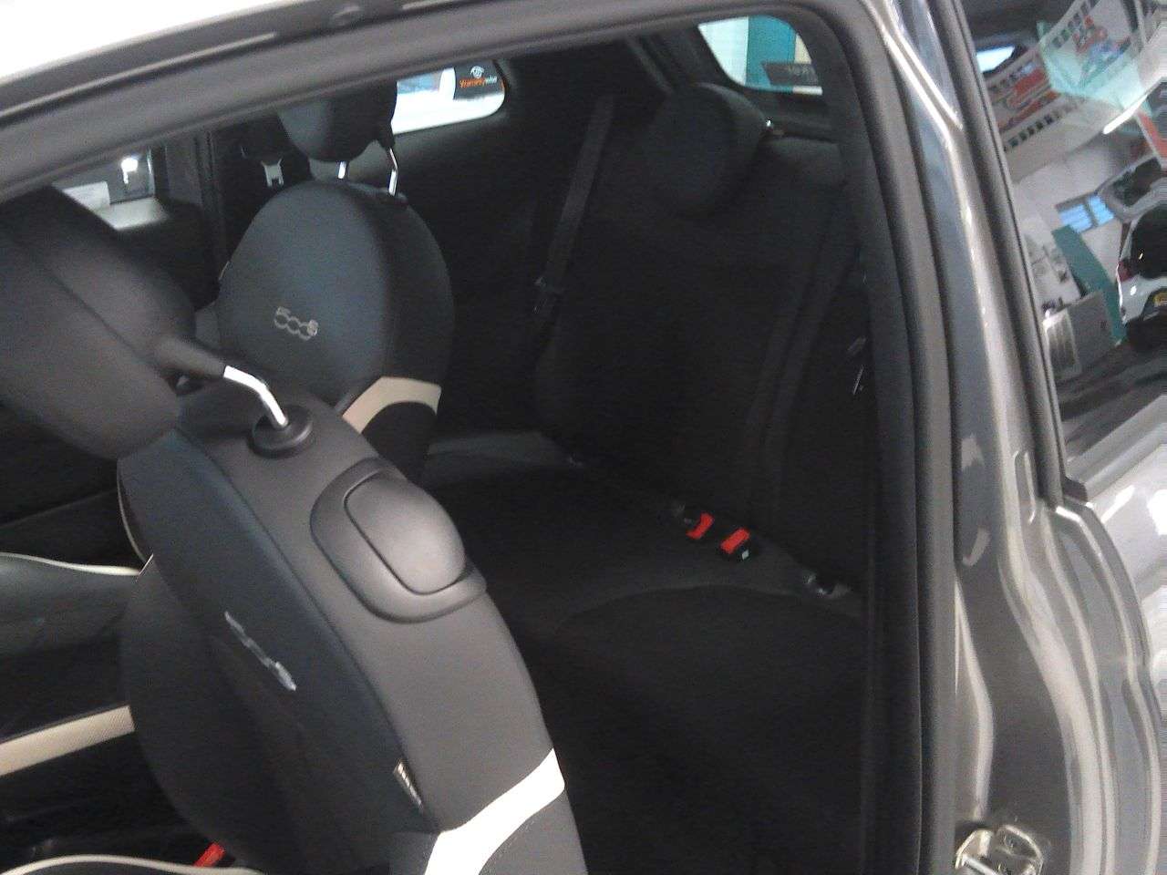 2019 FIAT 500 2019 FIAT 500