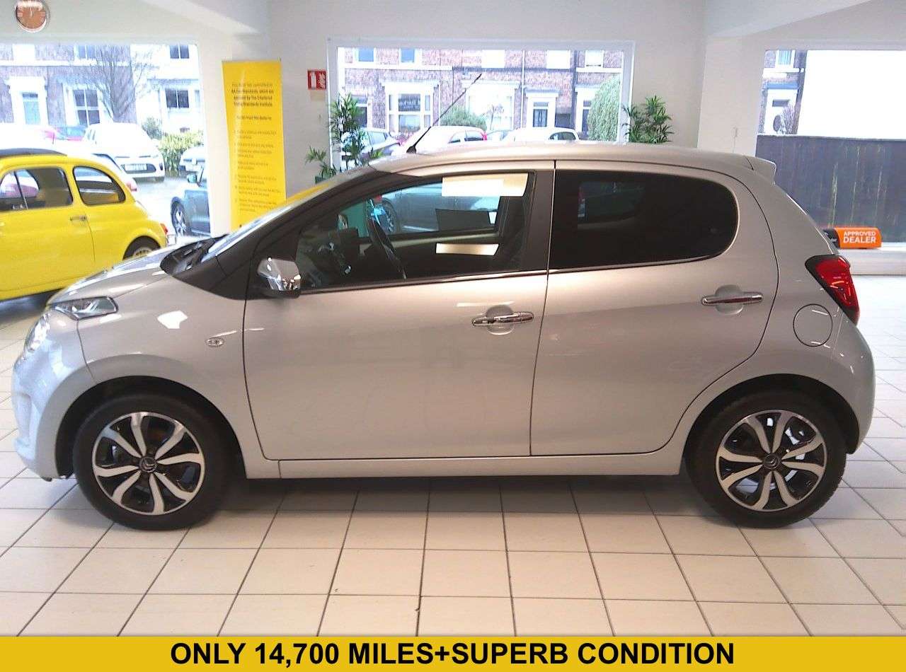 A 2021 CITROEN C1 1.0 VTi Flair Hatchback 5dr Petrol Manual Euro 6 (s/s) (72 ps) FURTHER SERV A 2021 CITROEN C1 1.0 VTi Flair Hatchback 5dr Petrol Manual Euro 6 (s/s) (72 ps) FURTHER SERV