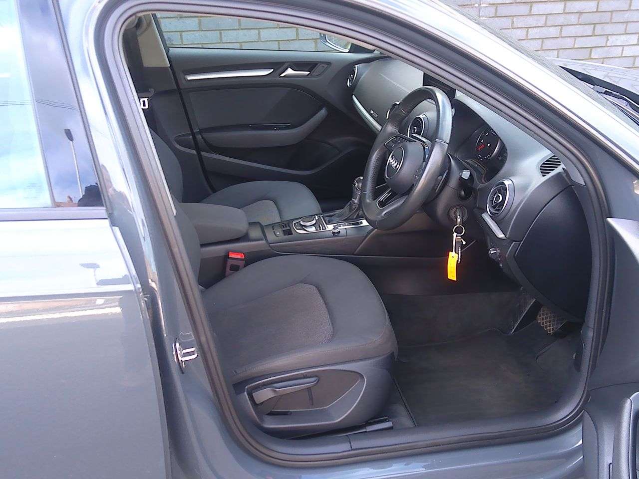 2017 AUDI A3 2017 AUDI A3