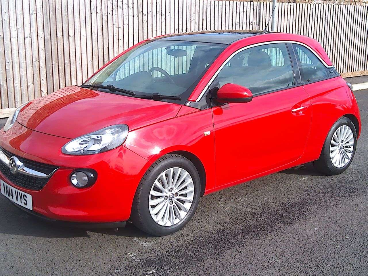A 2014 VAUXHALL ADAM 1.4 16v GLAM Hatchback 3dr Petrol Manual Euro 5 (87 ps) JUST BEEN SERVICED+ A 2014 VAUXHALL ADAM 1.4 16v GLAM Hatchback 3dr Petrol Manual Euro 5 (87 ps) JUST BEEN SERVICED+