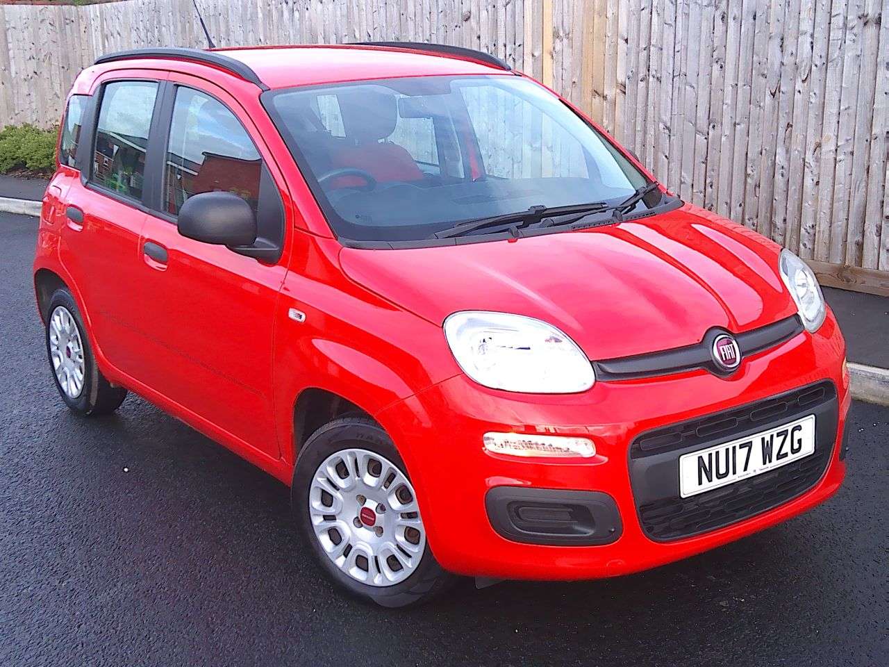 A 2017 FIAT PANDA 1.2 Easy + Hatchback 5dr Petrol Manual Euro 6 (69 bhp) SERVICE,12M MOT & 6M A 2017 FIAT PANDA 1.2 Easy + Hatchback 5dr Petrol Manual Euro 6 (69 bhp) SERVICE,12M MOT & 6M