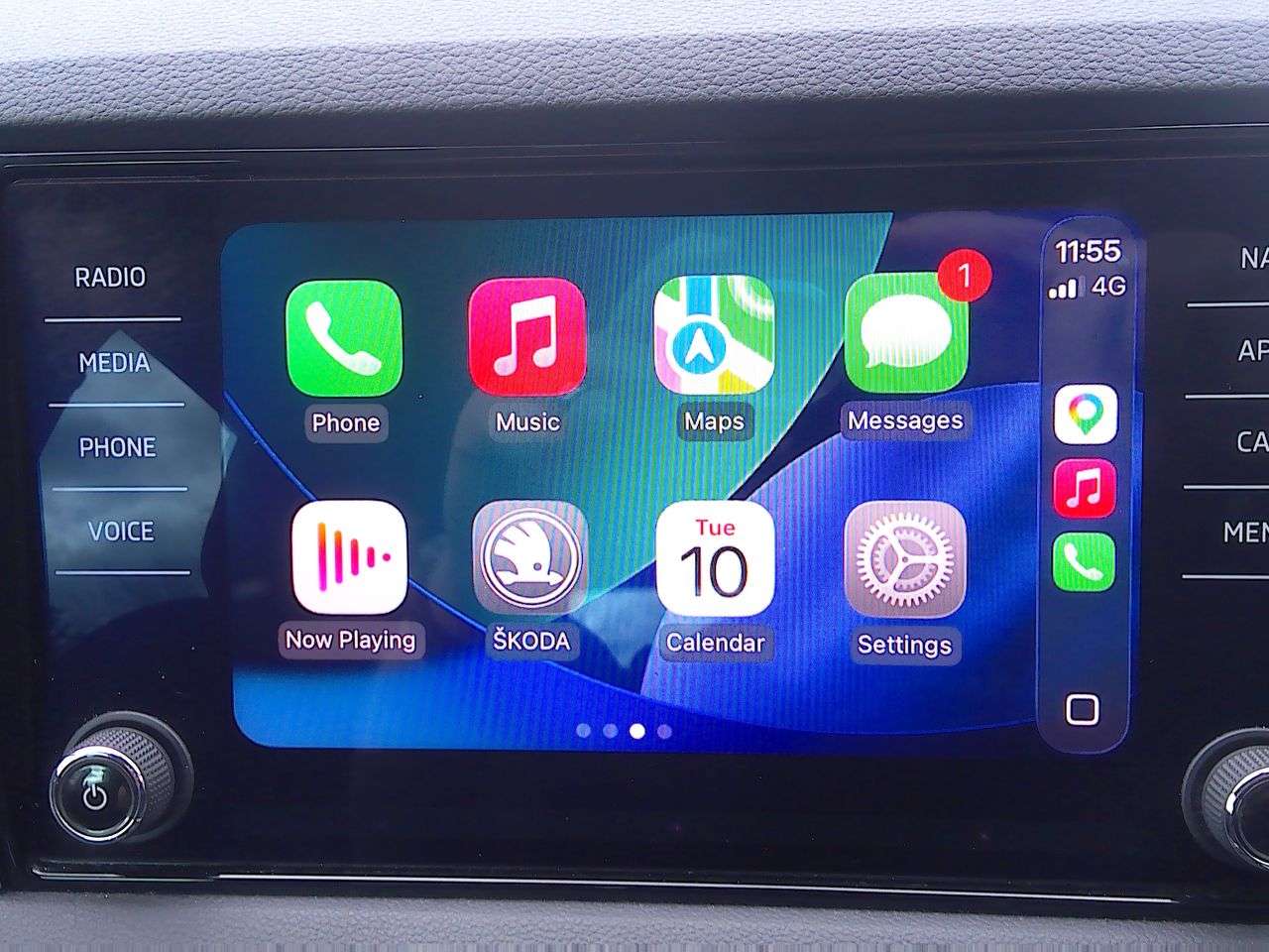 2022 SKODA KAROQ 2022 SKODA KAROQ