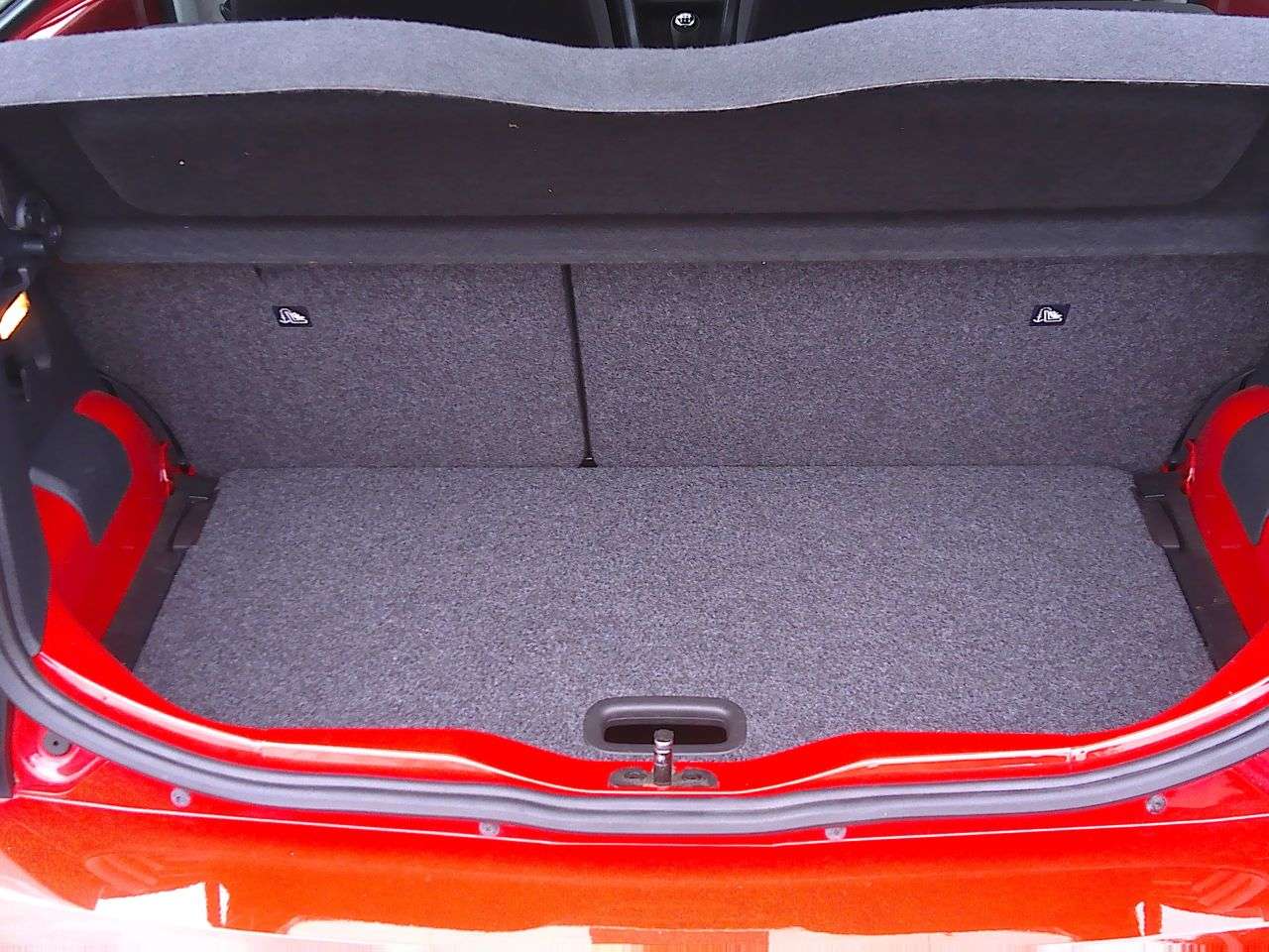 2019 VOLKSWAGEN UP! 2019 VOLKSWAGEN UP!