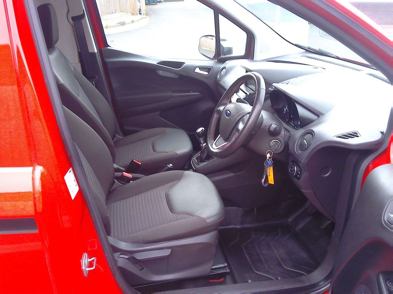 2021 FORD TRANSIT COURIER 2021 FORD TRANSIT COURIER