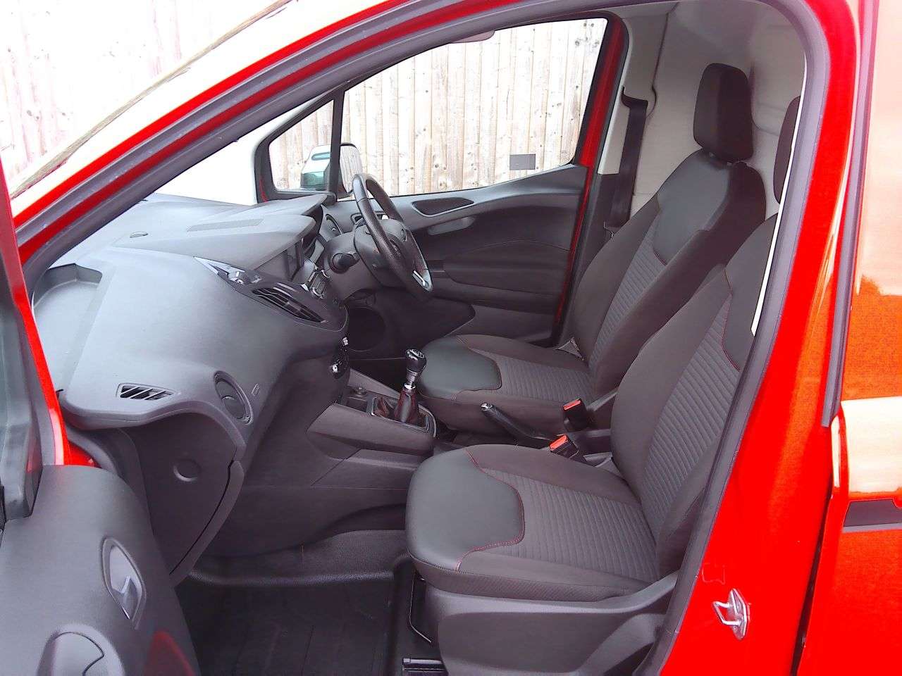 2021 FORD TRANSIT COURIER 2021 FORD TRANSIT COURIER