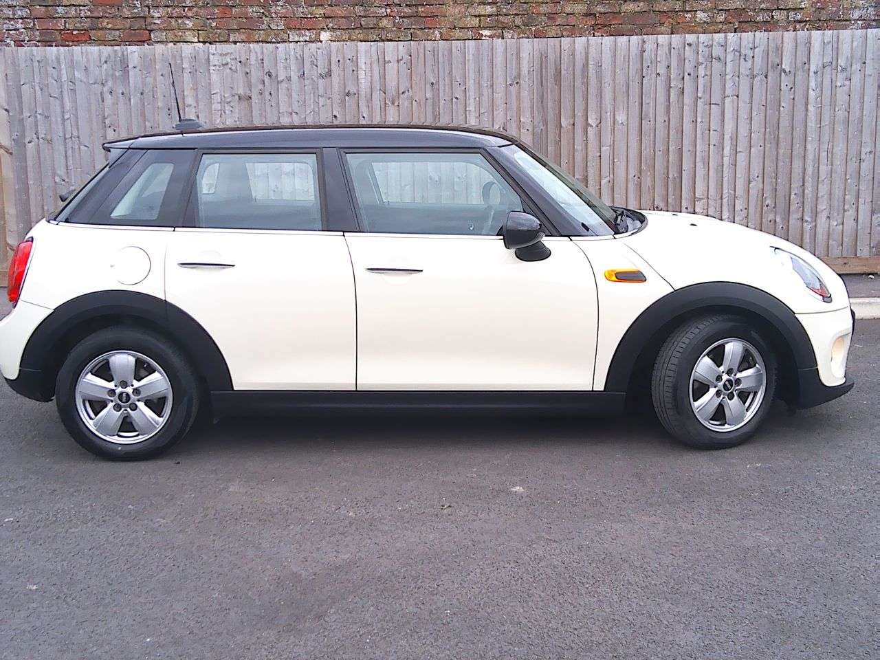 2016 MINI HATCH 2016 MINI HATCH