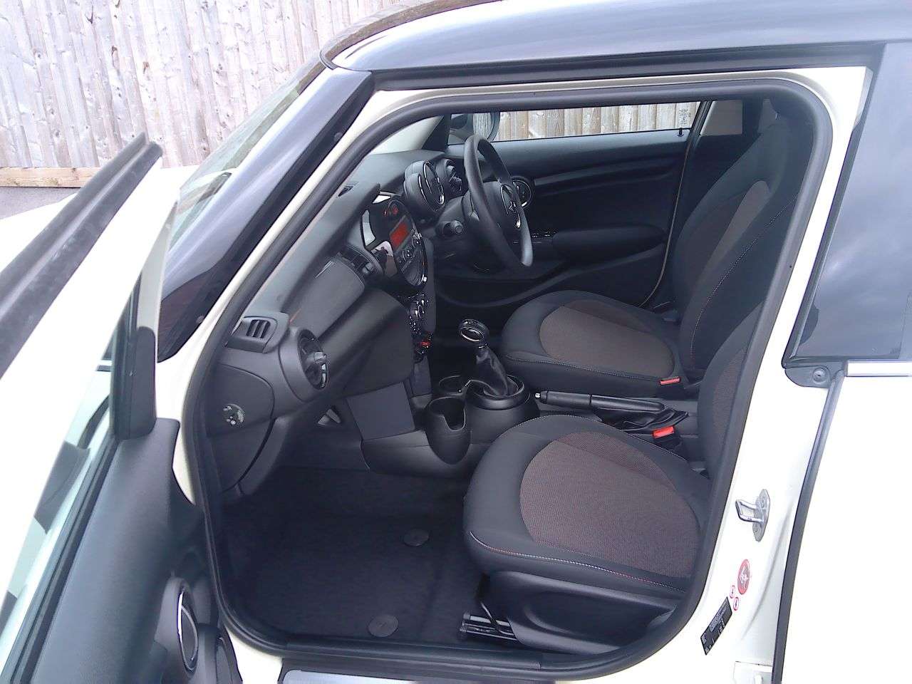 2016 MINI HATCH 2016 MINI HATCH