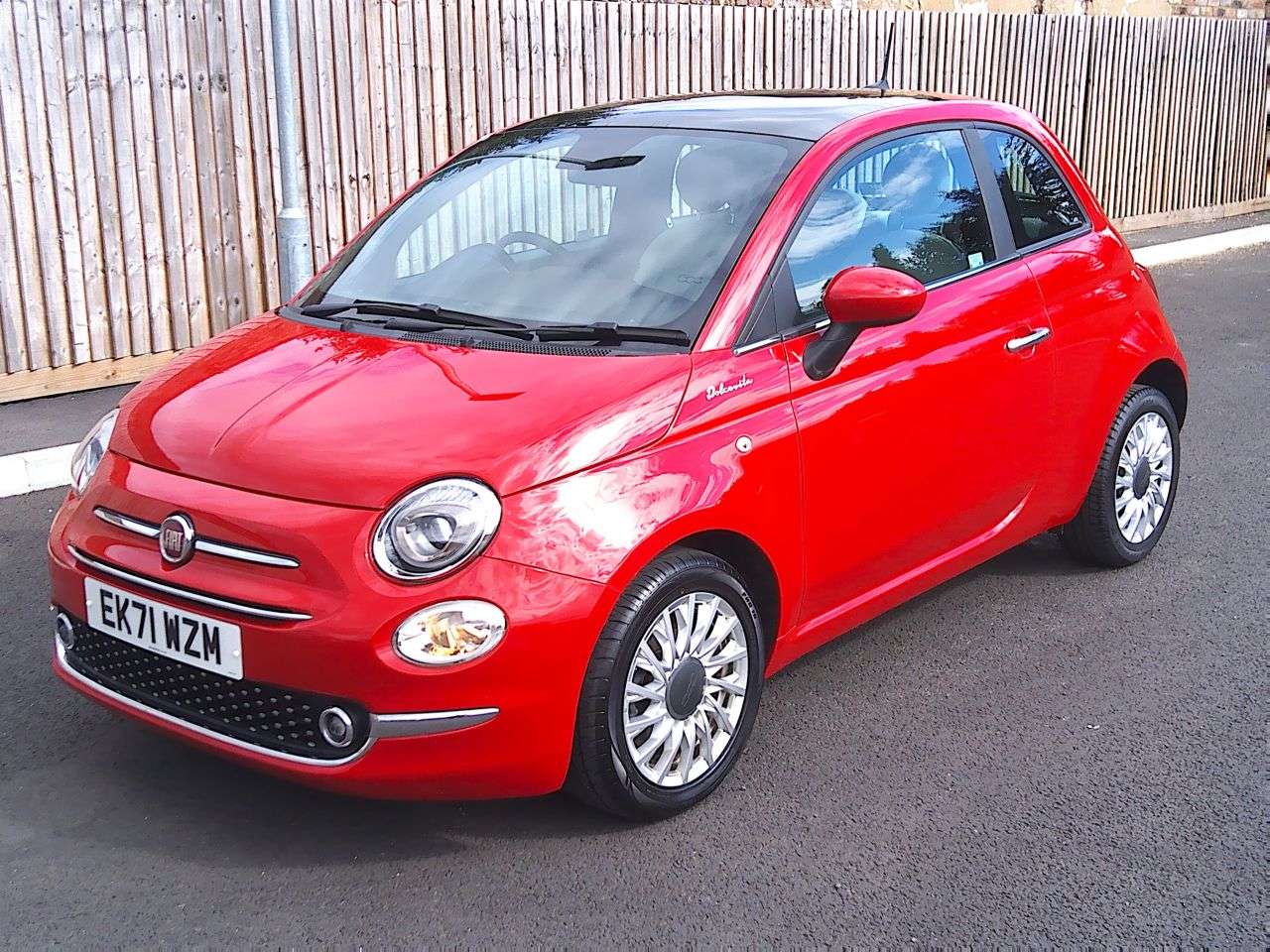 2021 FIAT 500 2021 FIAT 500