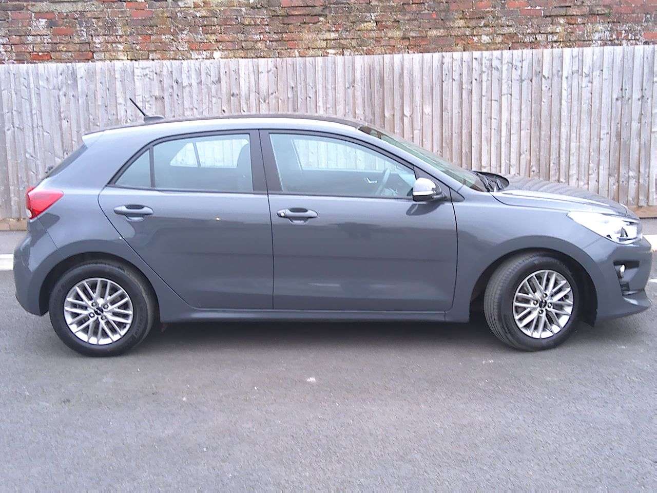 2023 KIA RIO 2023 KIA RIO