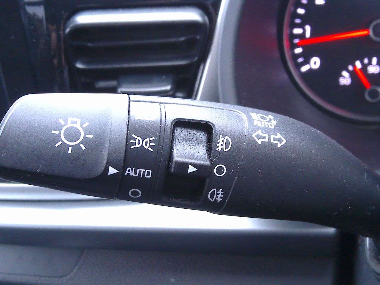 2023 KIA RIO 2023 KIA RIO