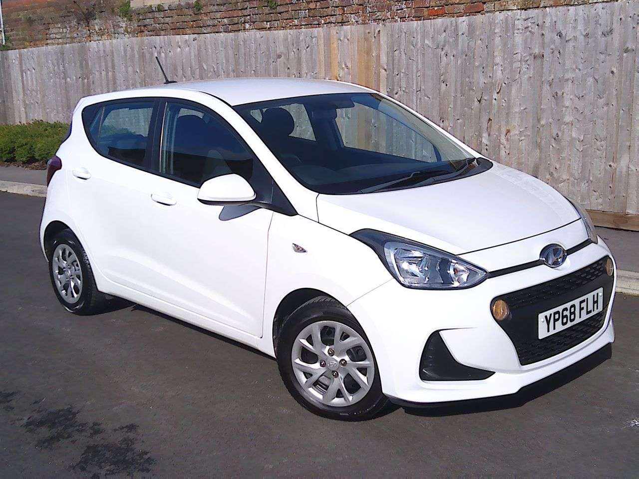 2018 HYUNDAI I10 2018 HYUNDAI I10