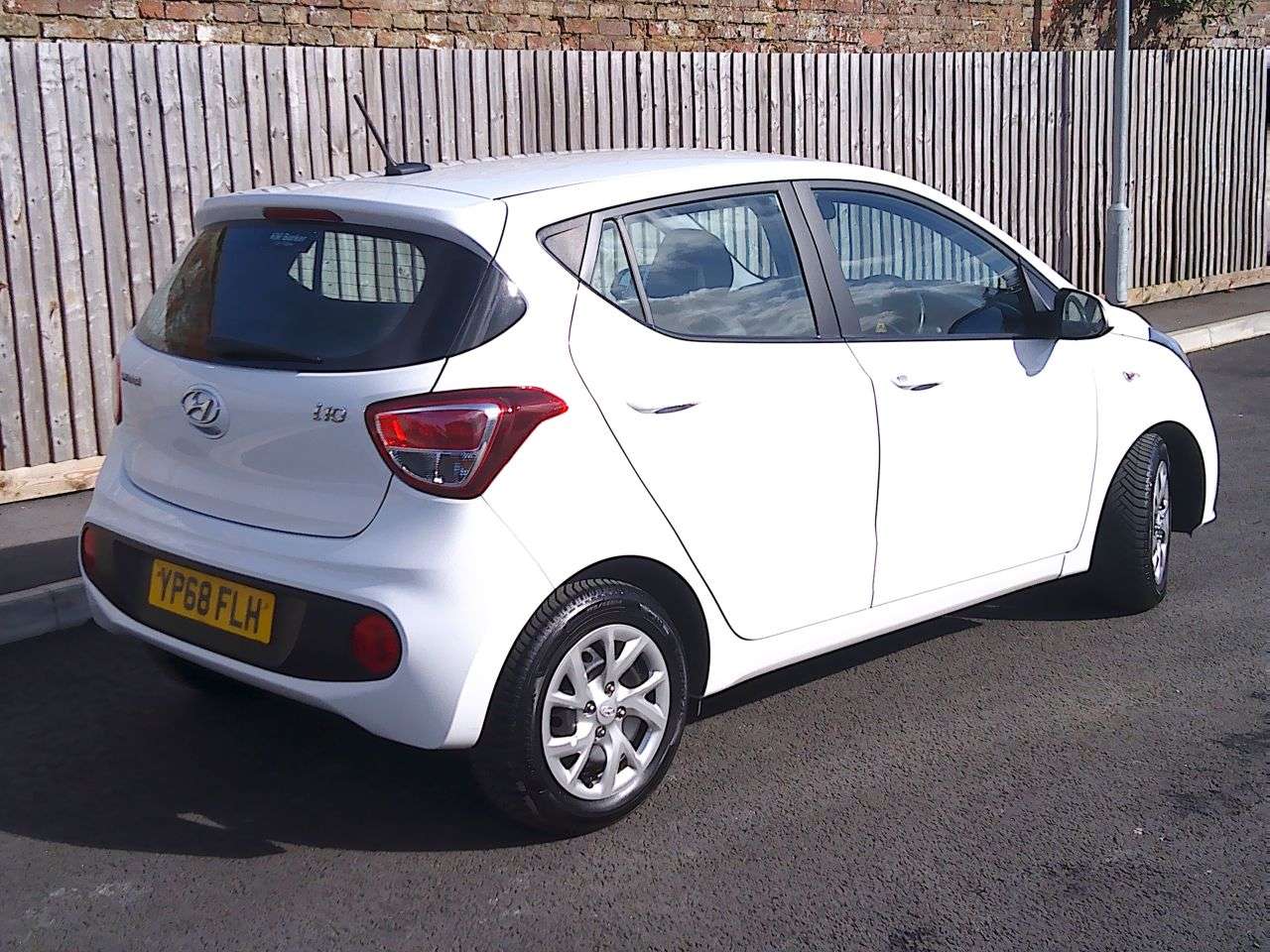 2018 HYUNDAI I10 2018 HYUNDAI I10
